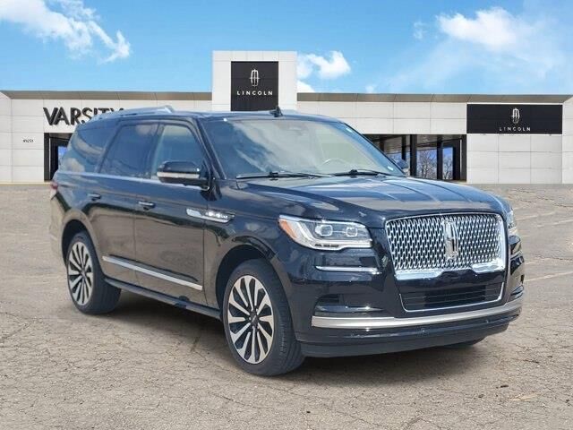 2023 Lincoln Navigator Reserve — photo 1 of 26