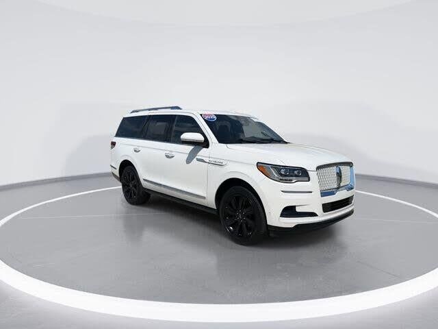 2023 Lincoln Navigator Reserve — photo 1 of 1