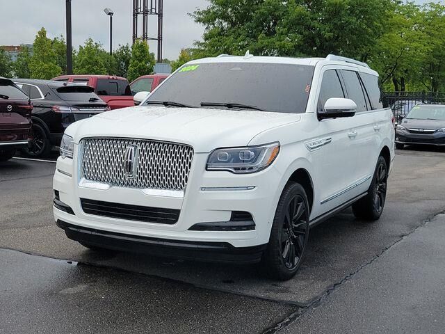 2024 Lincoln Navigator Reserve — photo 1 of 24