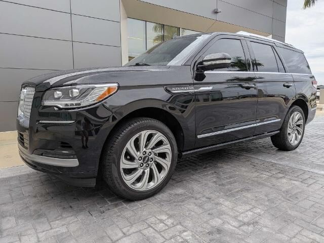 2024 Lincoln Navigator Reserve