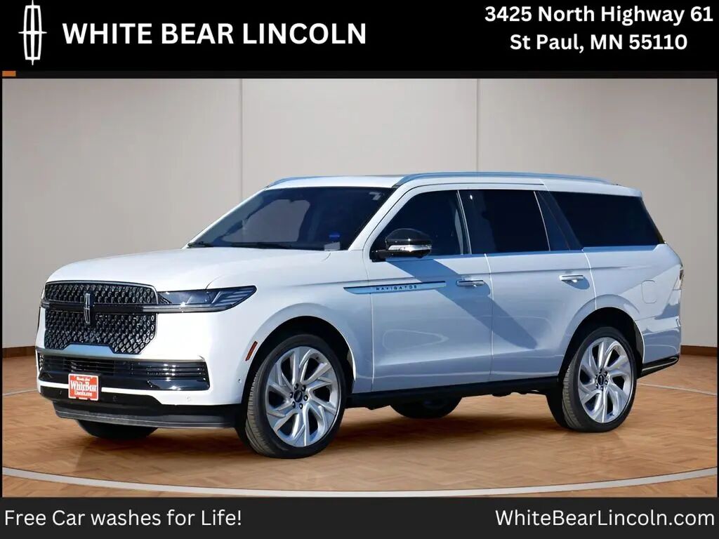 2025 Lincoln Navigator Reserve — photo 1 of 13