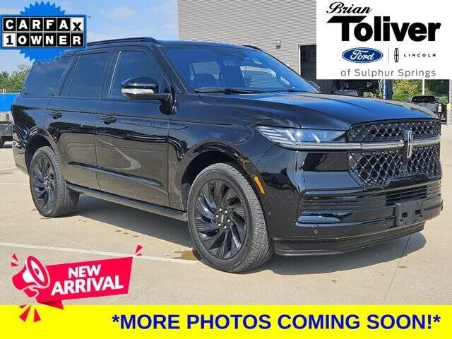 2025 Lincoln Navigator Reserve — photo 1 of 1