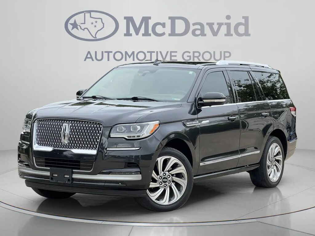 2023 Lincoln Navigator Reserve — photo 1 of 13
