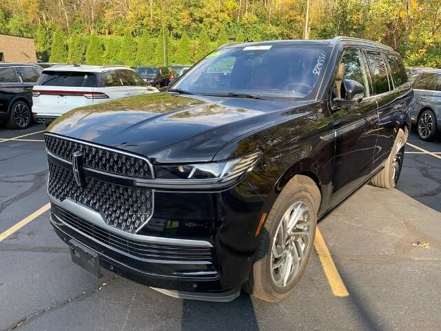 2025 Lincoln Navigator Reserve
