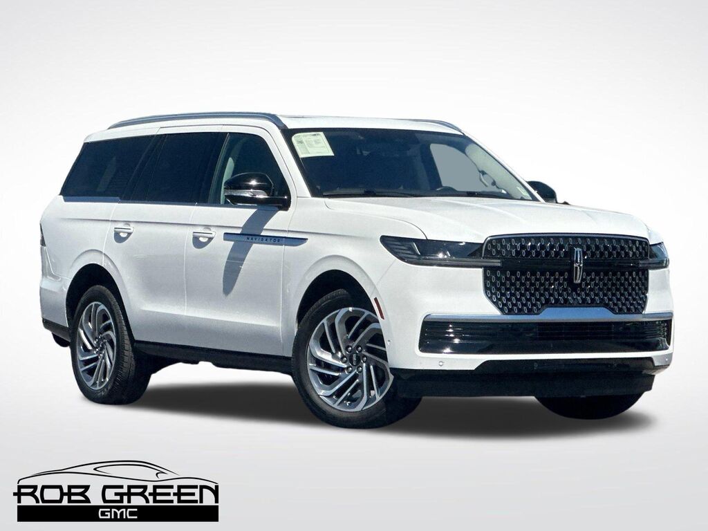 2025 Lincoln Navigator Reserve — photo 1 of 26