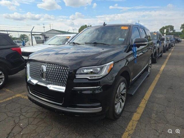 2023 Lincoln Navigator Reserve — photo 1 of 1
