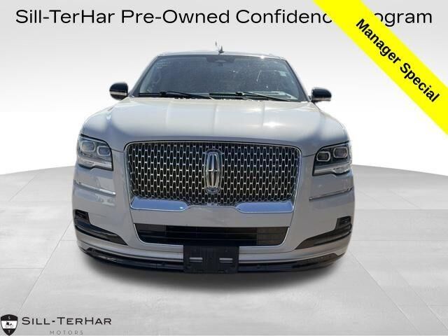 2023 Lincoln Navigator Reserve — photo 1 of 13