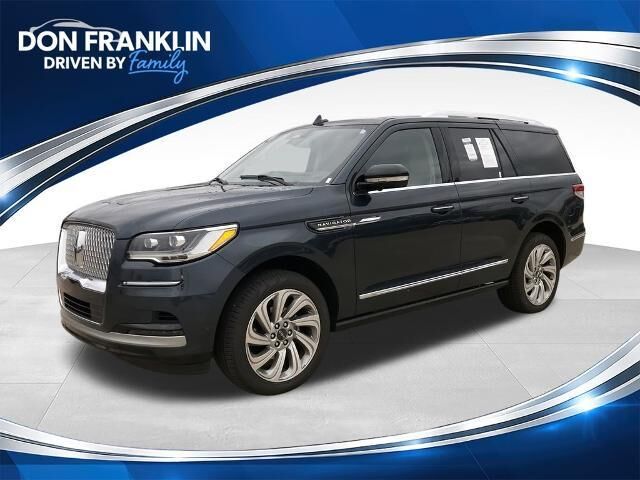 2024 Lincoln Navigator Reserve — photo 1 of 13