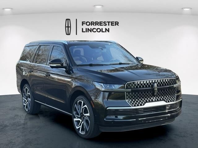 2025 Lincoln Navigator Reserve — photo 1 of 2