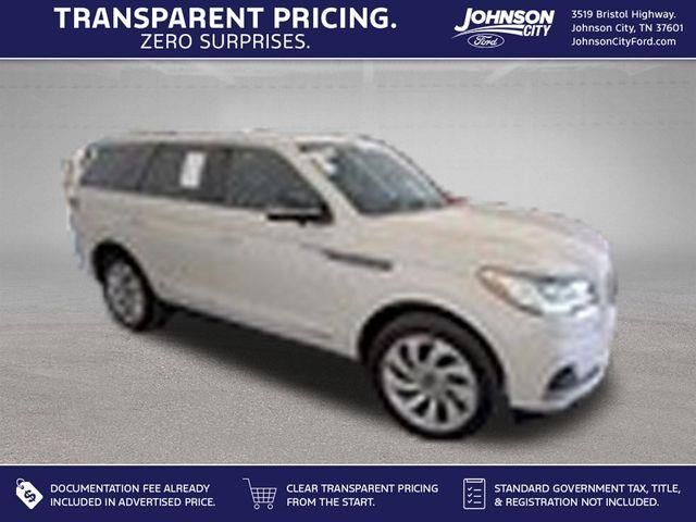2023 Lincoln Navigator Reserve — photo 1 of 1