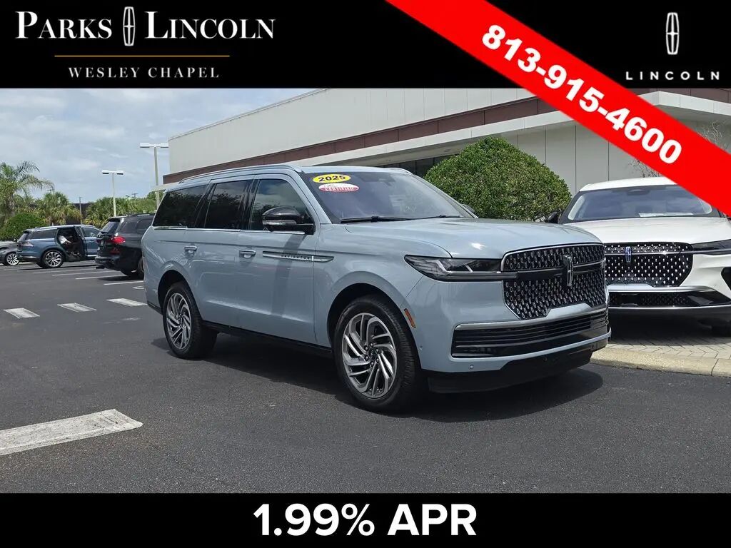 2025 Lincoln Navigator Reserve — photo 1 of 8