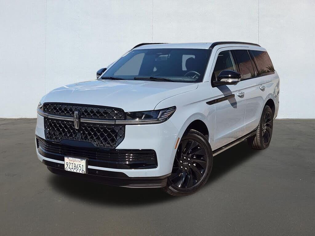 2026 Lincoln Navigator Reserve — photo 1 of 1