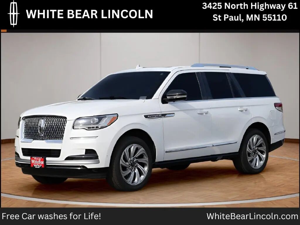 2024 Lincoln Navigator Reserve — photo 1 of 13