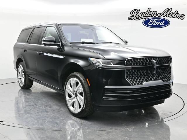 2025 Lincoln Navigator Reserve — photo 1 of 26
