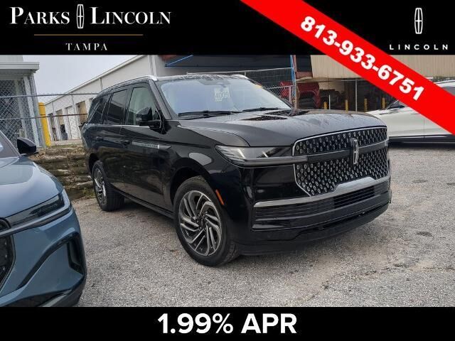 2025 Lincoln Navigator Reserve — photo 1 of 13