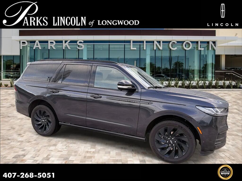 2025 Lincoln Navigator Reserve — photo 1 of 13