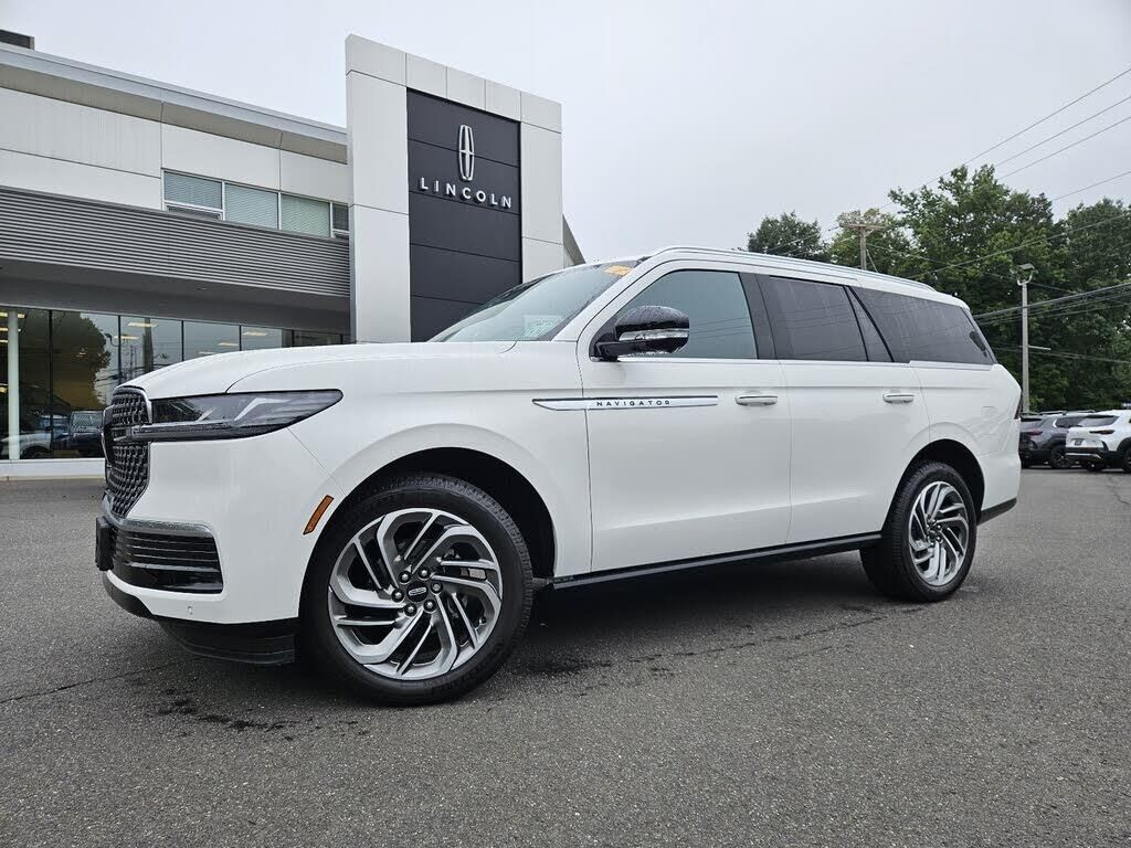 2026 Lincoln Navigator Reserve — photo 1 of 1