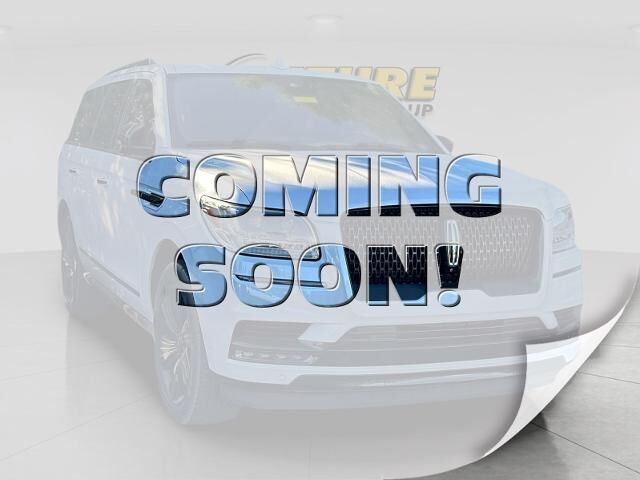 2019 Lincoln Navigator Reserve — photo 1 of 28