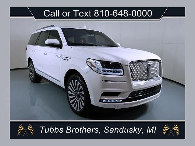 2020 Lincoln Navigator Reserve — photo 1 of 13
