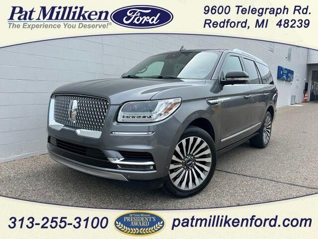 2021 Lincoln Navigator Reserve — photo 1 of 3
