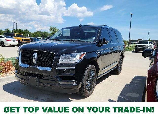2020 Lincoln Navigator Reserve — photo 1 of 29