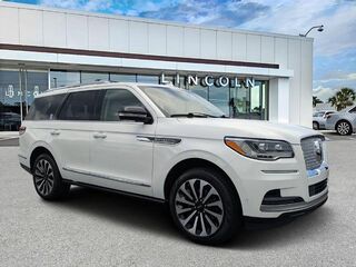 2022 Lincoln Navigator Reserve — photo 1 of 5