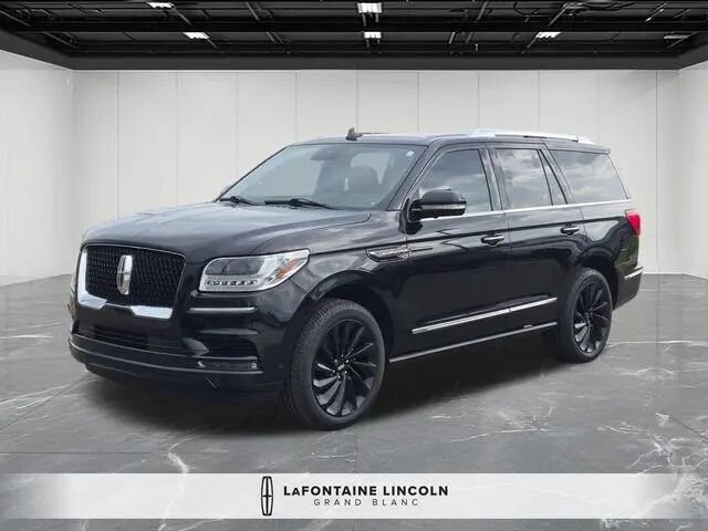2021 Lincoln Navigator Reserve — photo 1 of 59