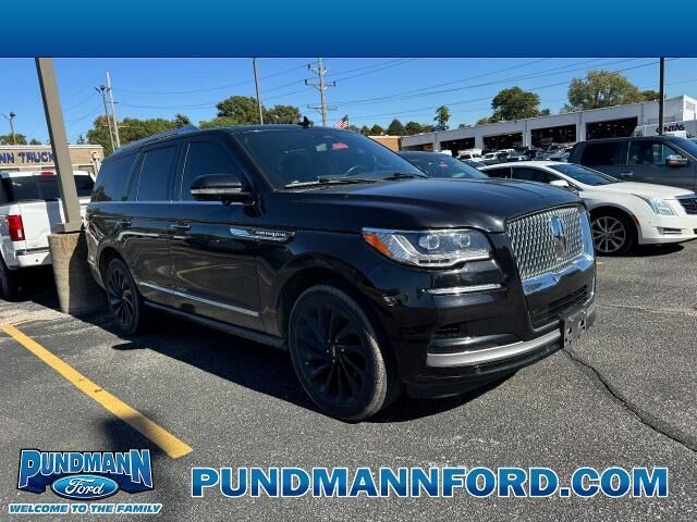 2022 Lincoln Navigator Reserve