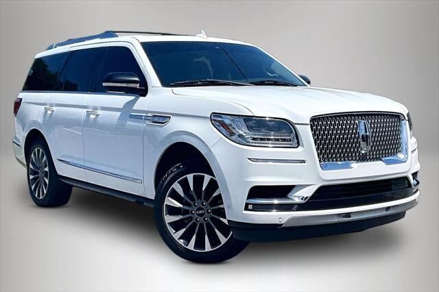 2021 Lincoln Navigator Reserve — photo 1 of 13