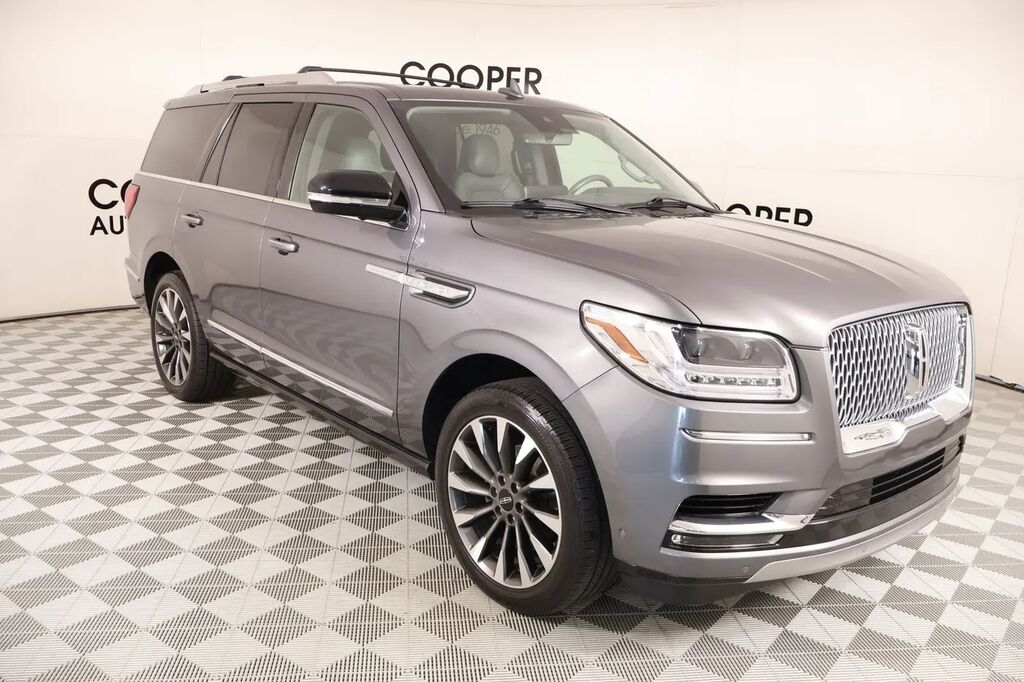 2021 Lincoln Navigator Reserve — photo 1 of 26
