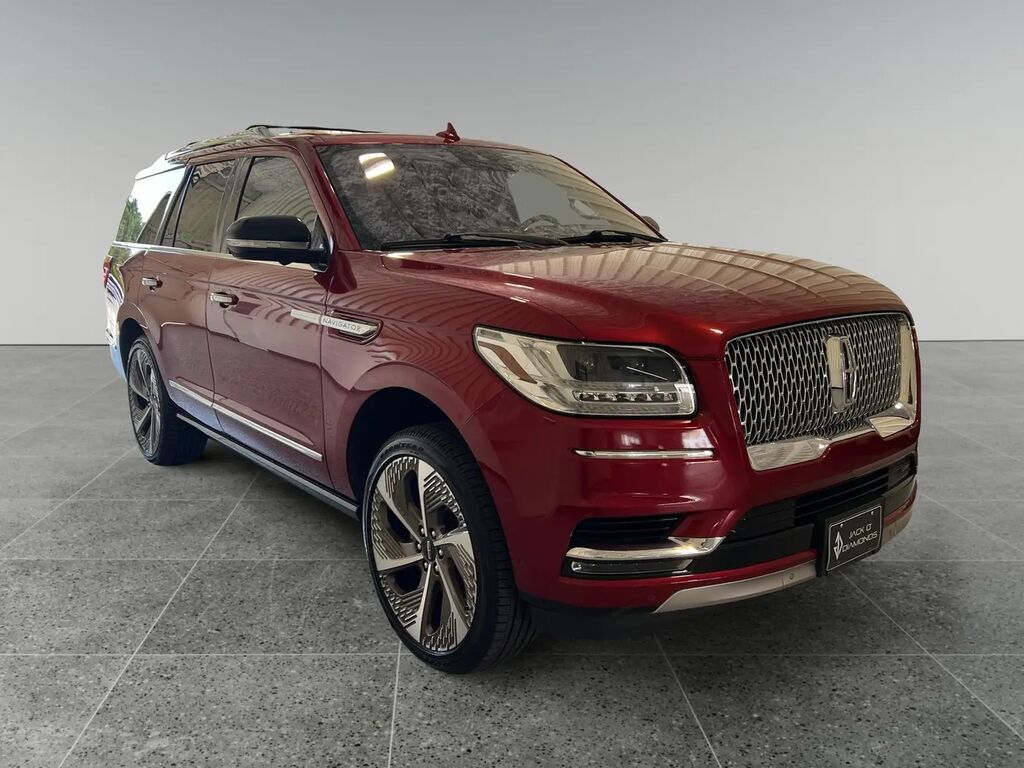 2018 Lincoln Navigator Reserve — photo 1 of 13