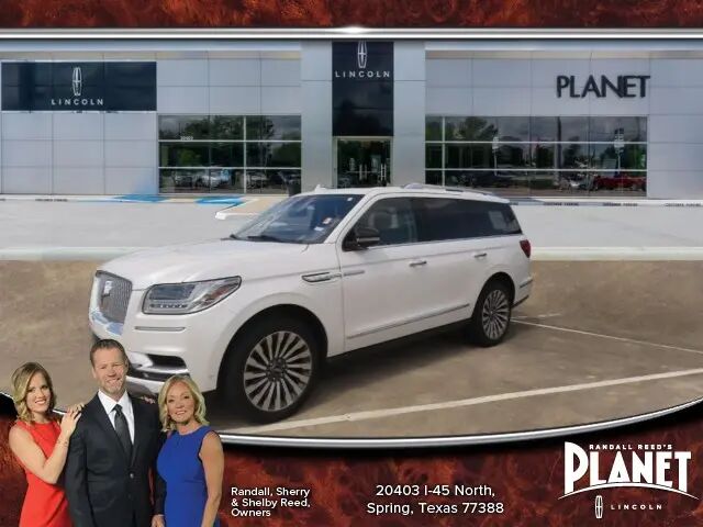 2018 Lincoln Navigator Reserve — photo 1 of 13