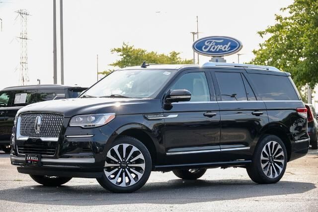 2022 Lincoln Navigator Reserve — photo 1 of 26