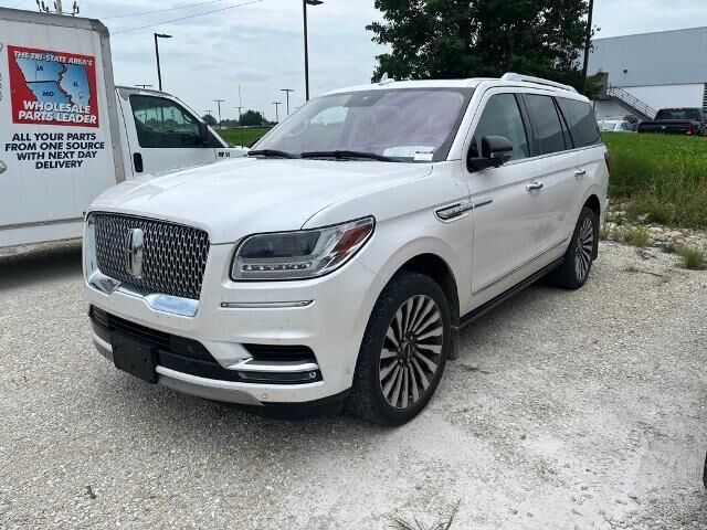 2019 Lincoln Navigator Reserve — photo 1 of 2
