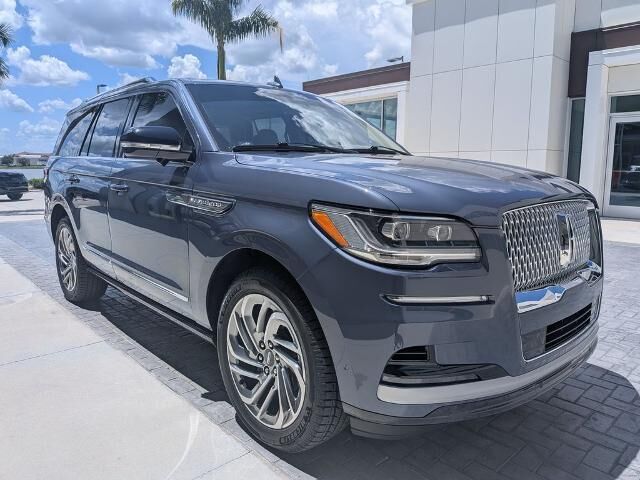 2022 Lincoln Navigator Reserve