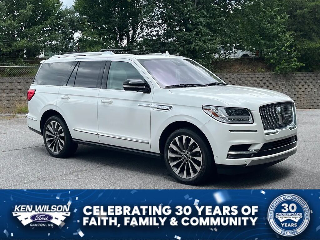 2020 Lincoln Navigator Reserve — photo 1 of 27