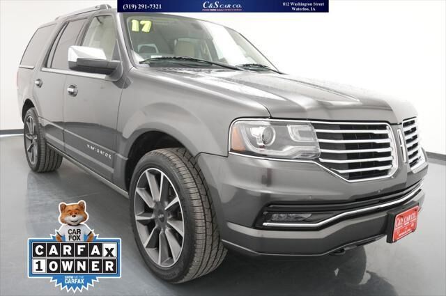 2017 Lincoln Navigator Reserve — photo 1 of 13
