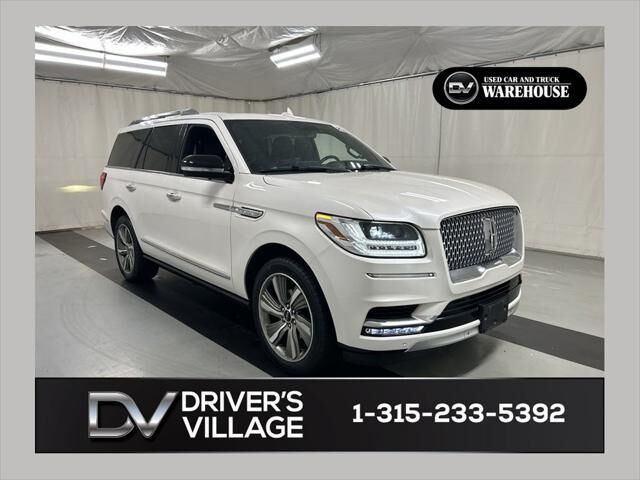 2018 Lincoln Navigator Reserve — photo 1 of 13