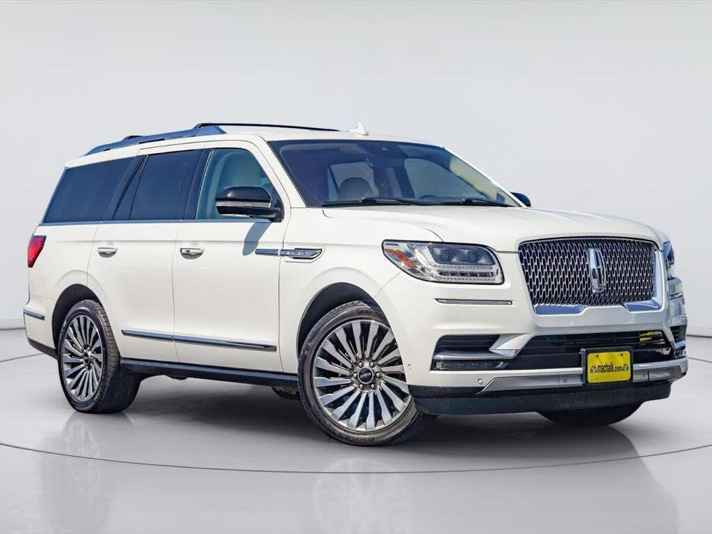 2020 Lincoln Navigator Reserve — photo 1 of 1