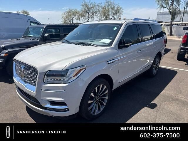 2021 Lincoln Navigator Reserve — photo 1 of 4