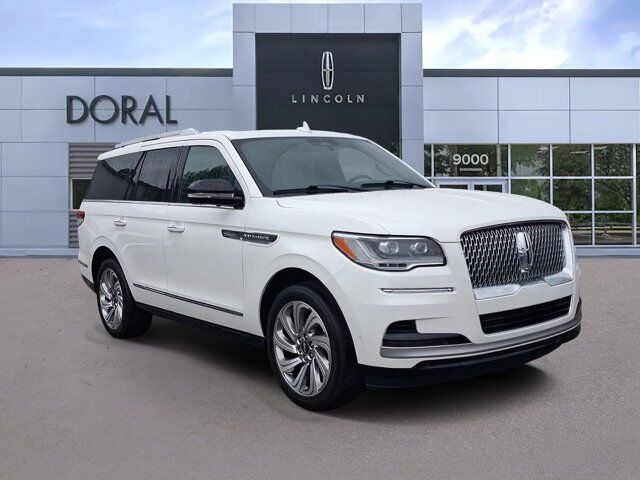 2024 Lincoln Navigator Premiere