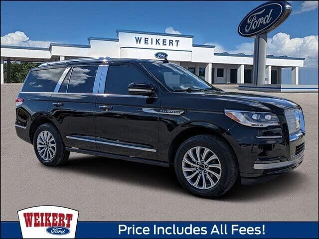 2023 Lincoln Navigator Standard