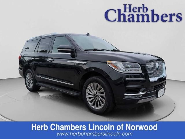 2019 Lincoln Navigator Base