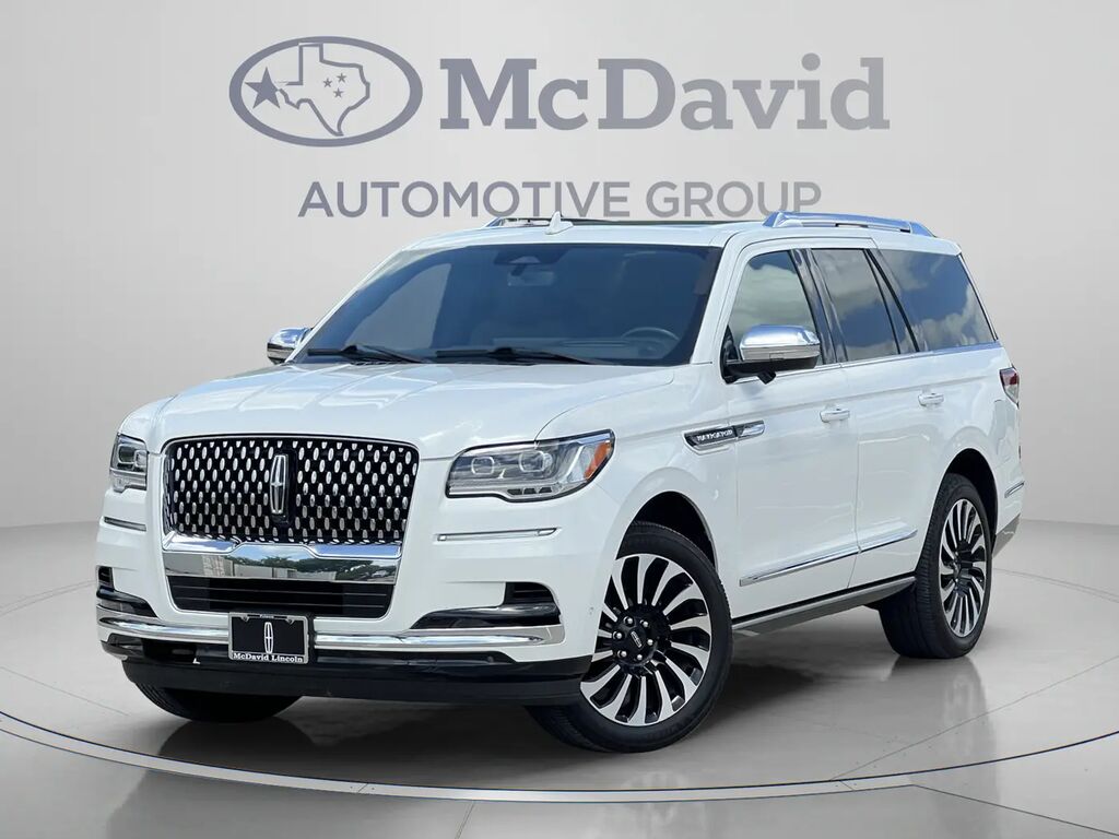 2023 Lincoln Navigator Black Label — photo 1 of 12