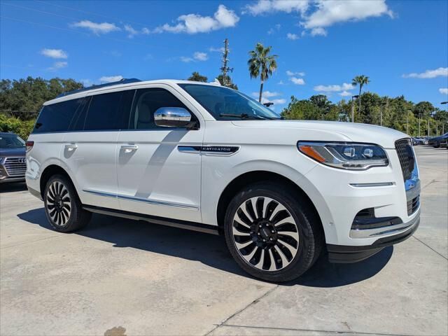 2023 Lincoln Navigator Black Label