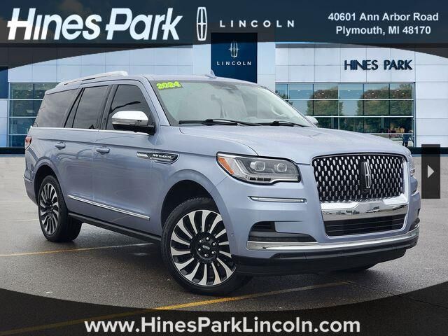 2024 Lincoln Navigator Black Label — photo 1 of 13
