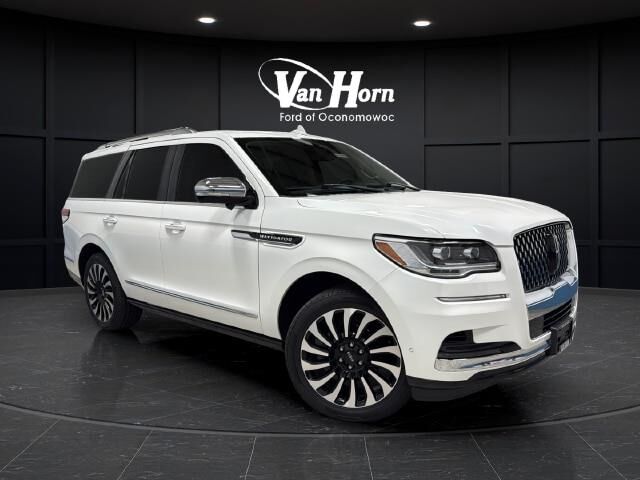 2023 Lincoln Navigator Black Label
