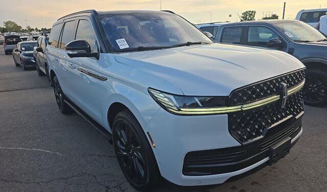 2025 Lincoln Navigator Black Label
