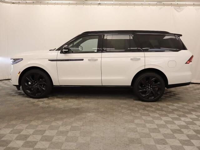 2025 Lincoln Navigator Black Label