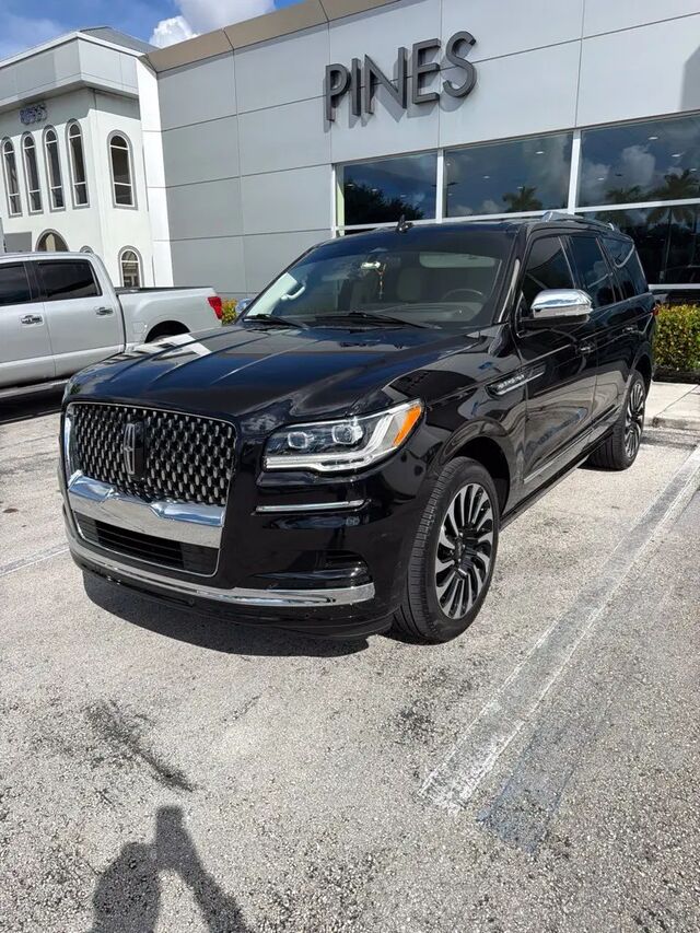 2024 Lincoln Navigator Black Label
